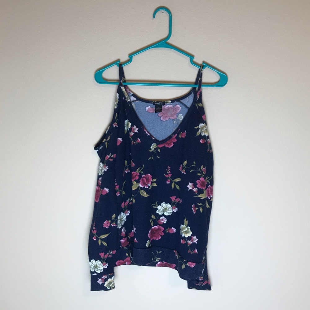Rue 21 cut out long sleeve
